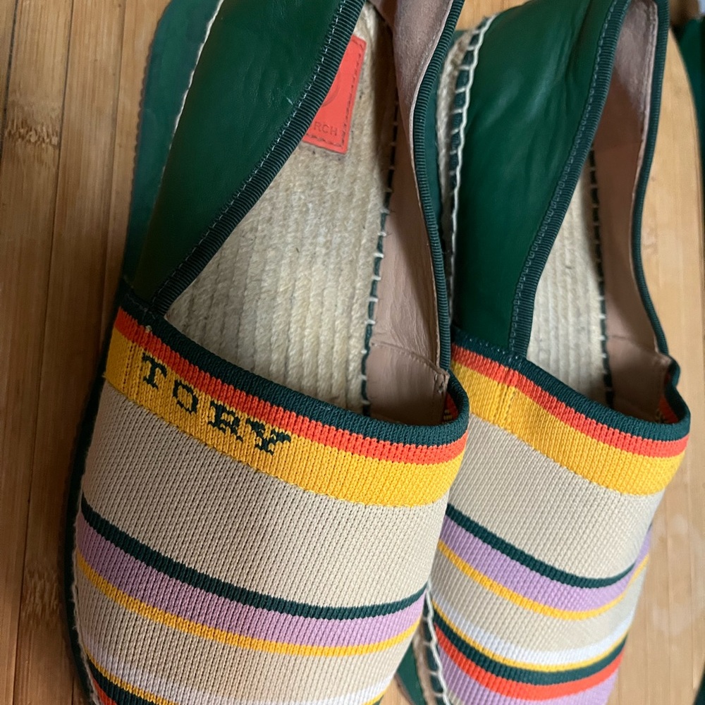 Tory Burch Daisy Espadrilles - Picture 4 of 6